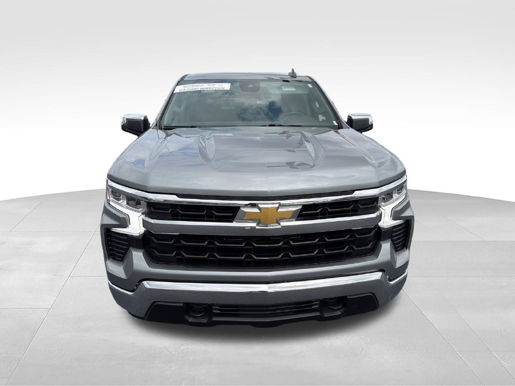 Used 2024 Sterling Gray Metallic Chevrolet LT image 8