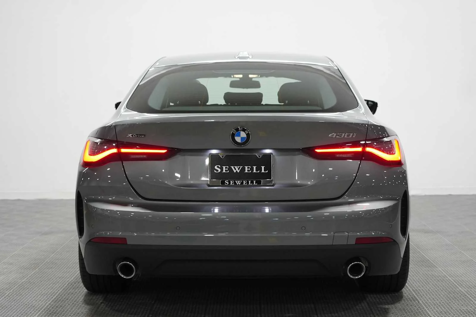 Certified Used 2025 Skyscraper Grey Metallic BMW 430i xDrive image 5