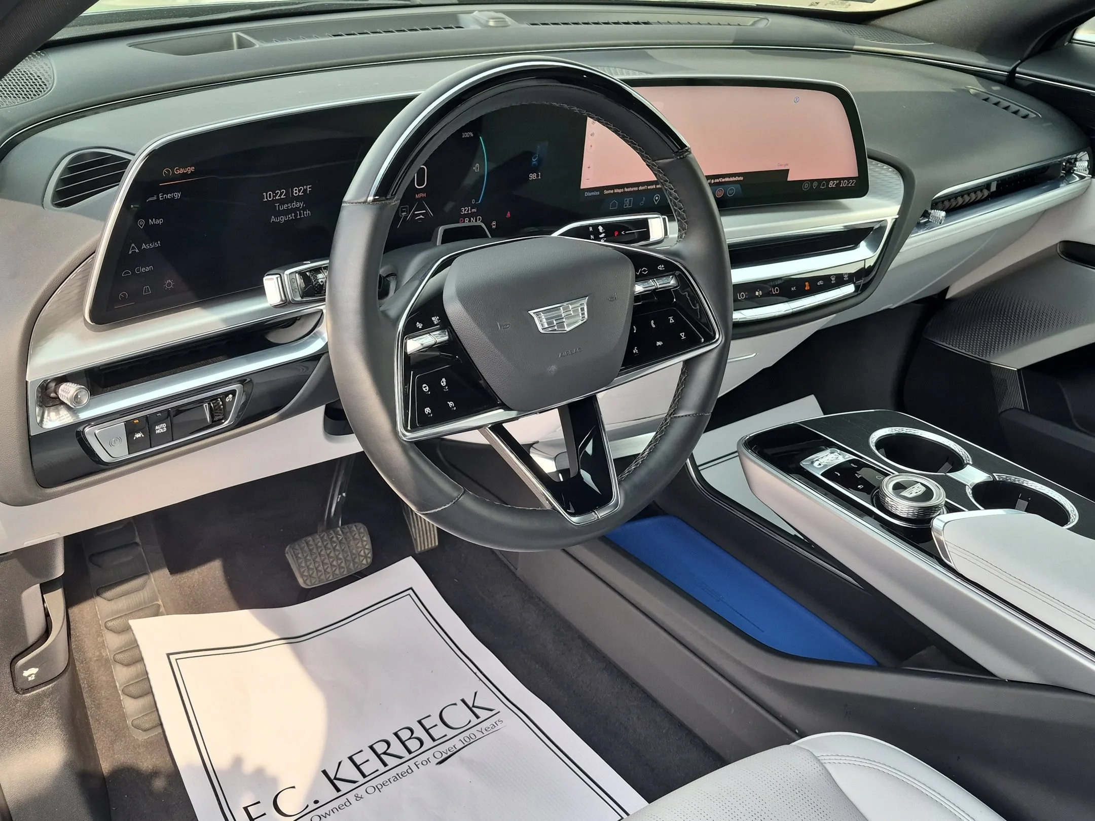 Used 2024 Argent Silver Metallic Cadillac Luxury image 9