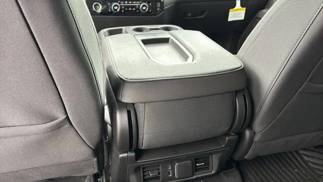 Used 2024 Sterling Gray Metallic Chevrolet LT (2FL) image 19