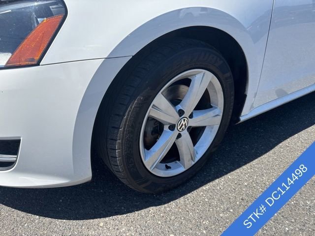 Used 2013 Tungsten Silver Metallic Volkswagen 2.5 SE image 4