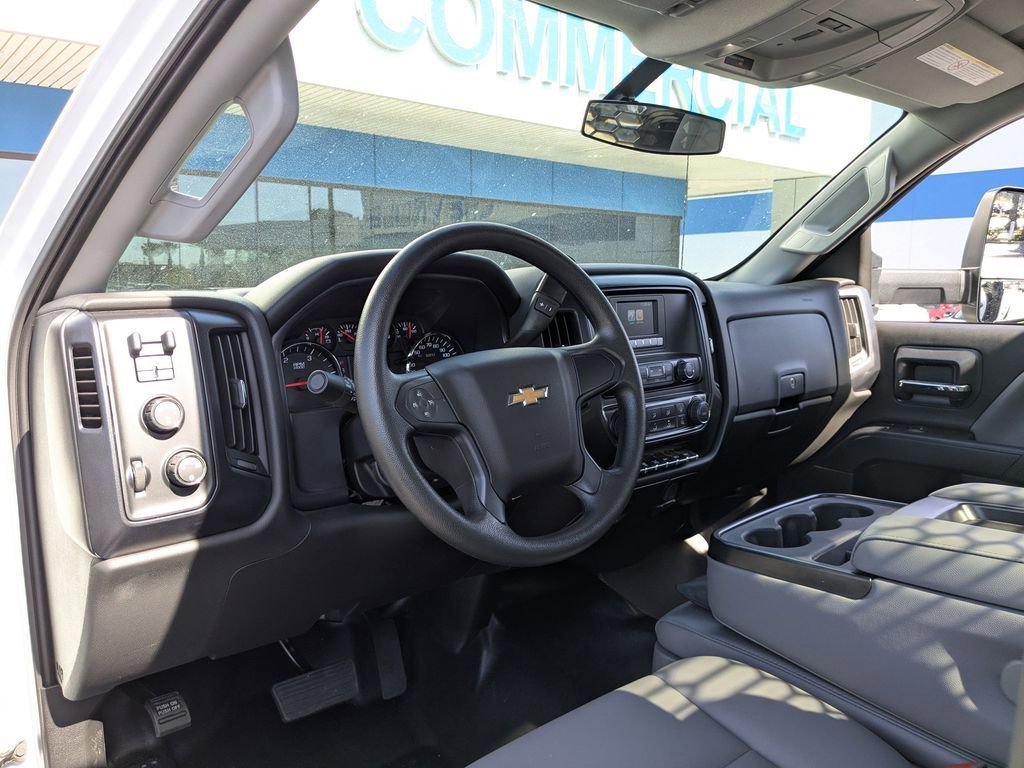 New 2024 Summit White Chevrolet Work Truck image 17