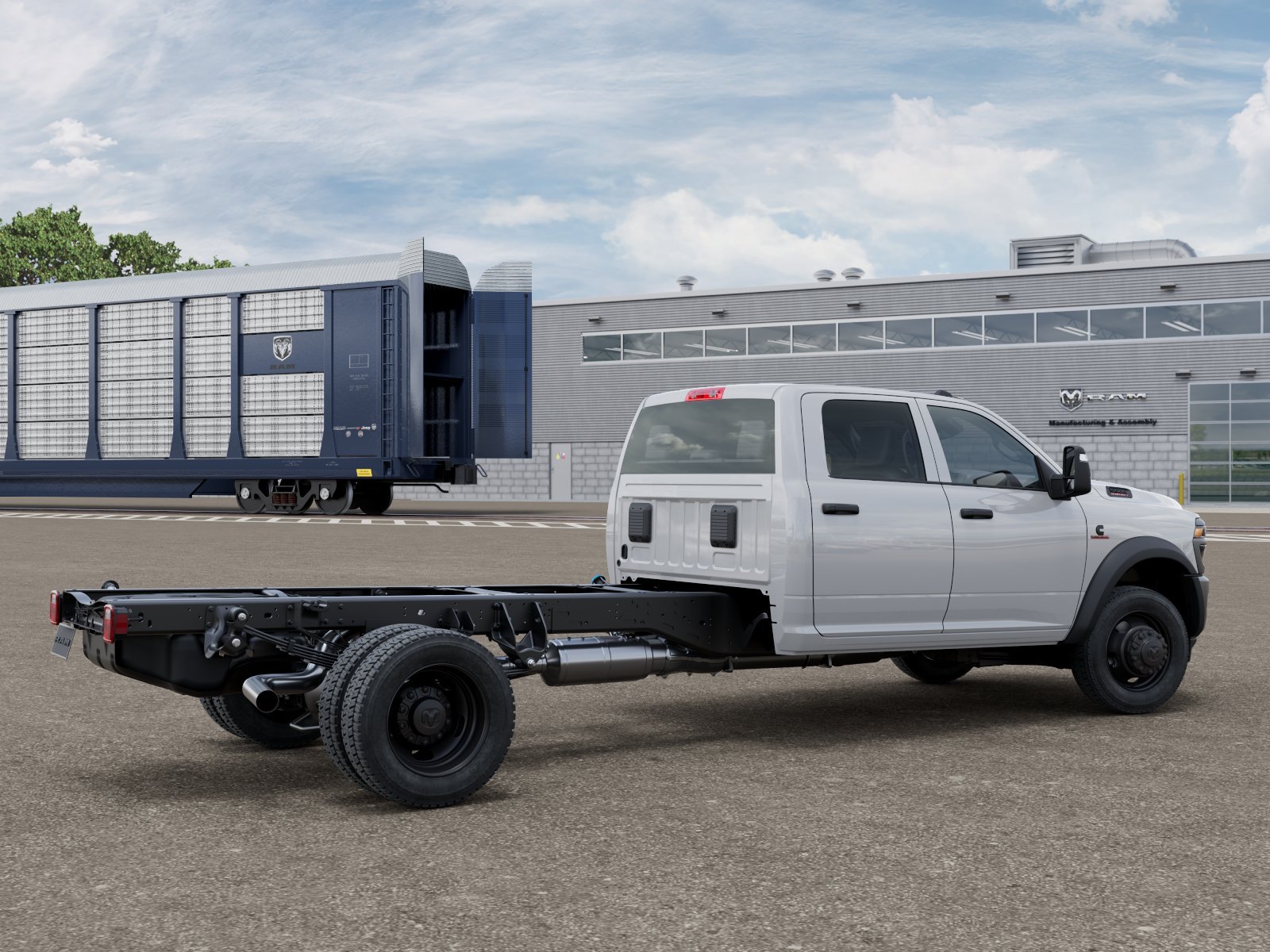 New 2026 Bright White Clear-Coat Exterior Paint RAM Tradesman image 2