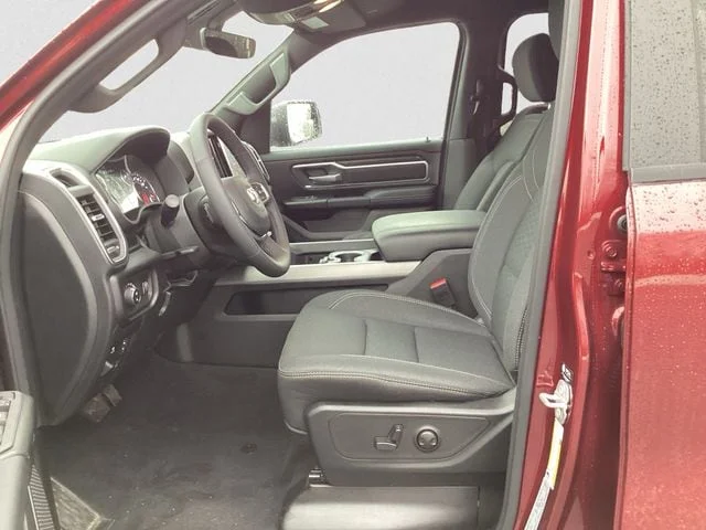 New 2026 Red Ram BIG HORN CREW CAB 4X4 5