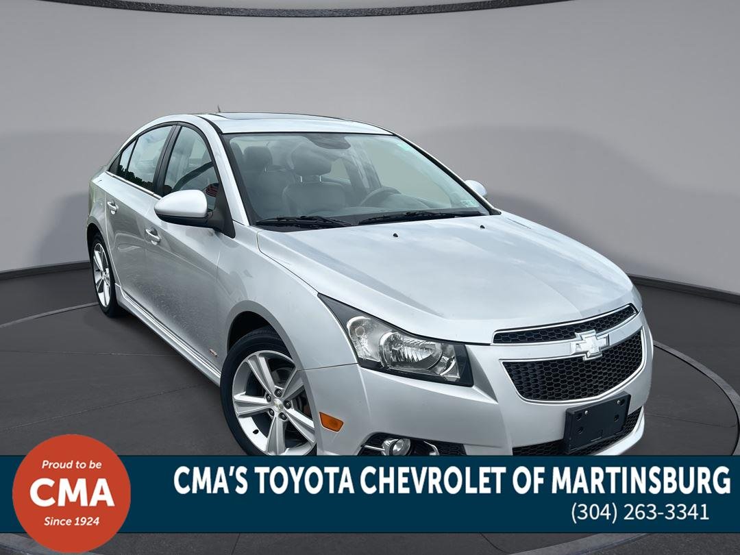 Used 2014 Silver Ice Metallic Chevrolet 2LT image 1