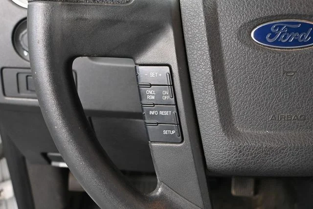 Used 2014 White Ford XLT image 24