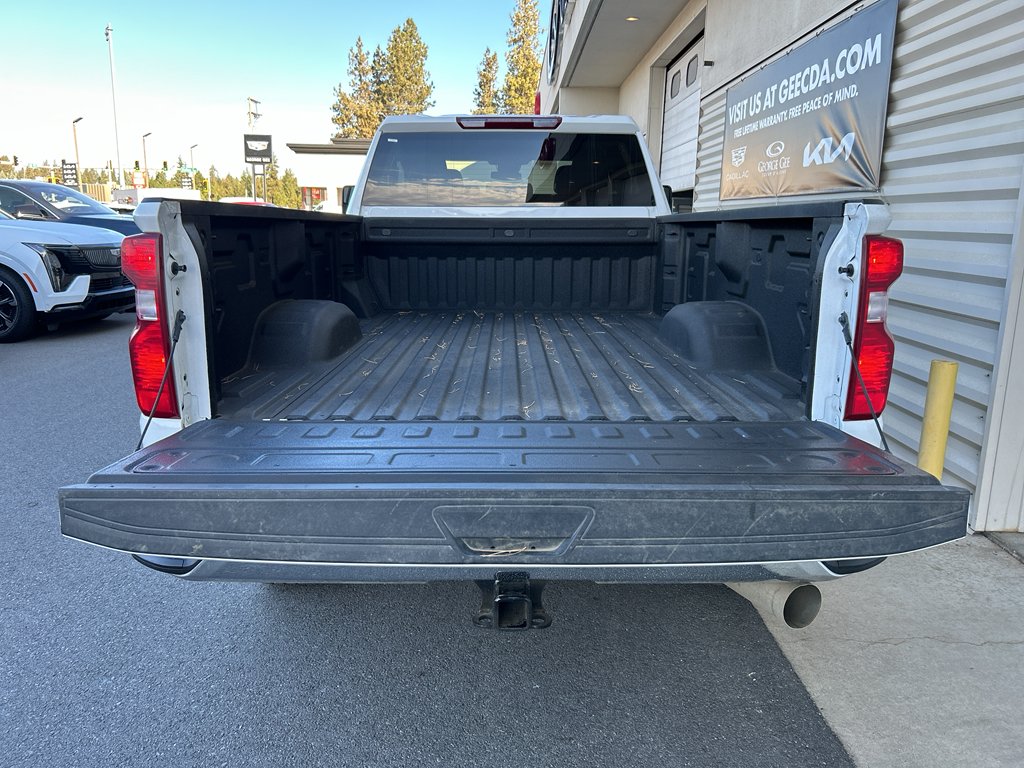 2024 Chevrolet Silverado 3500HD LT - Photo 14
