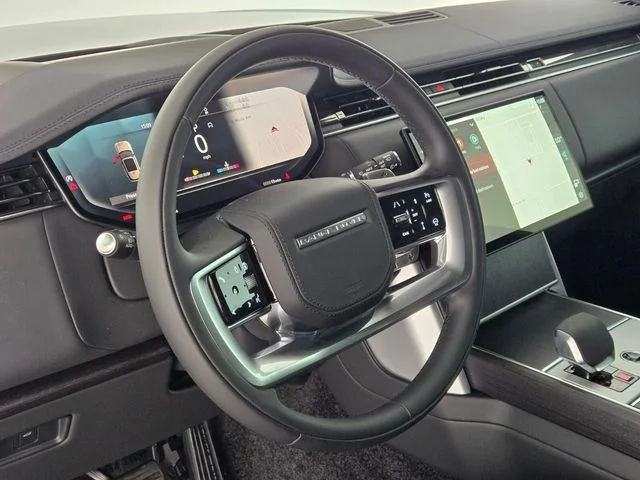 New 2026 Santorini Black Land Rover SE image 21