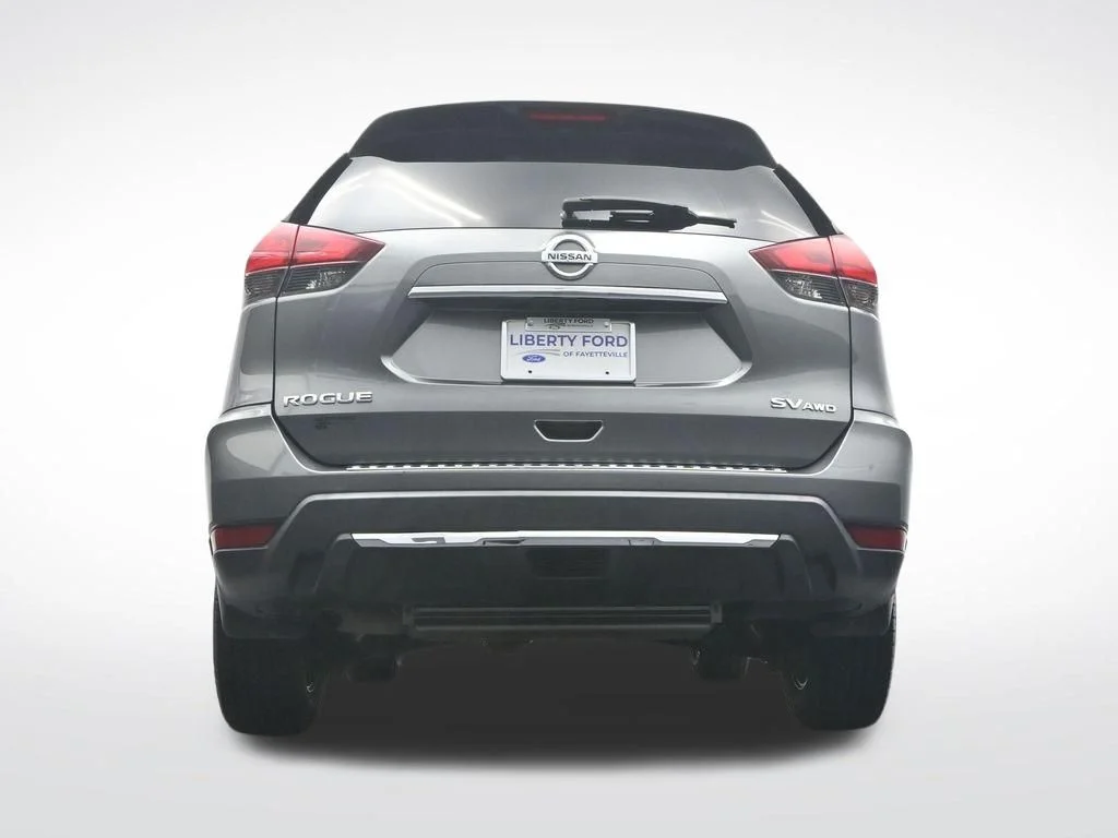 Used 2017 Gun Metallic Nissan SV image 44