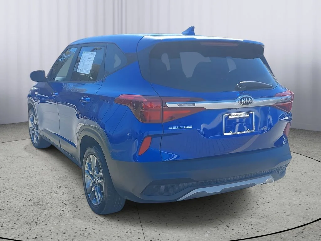 Used 2021 Blue Kia LX image 5