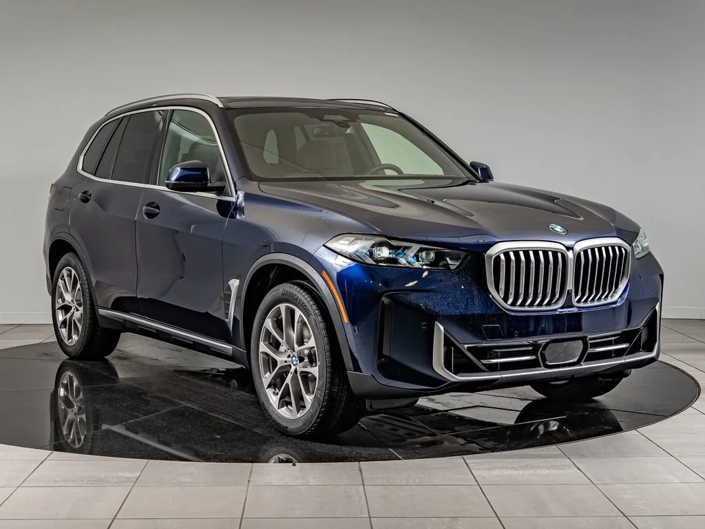 New 2026 Blue BMW xDrive40i image 3