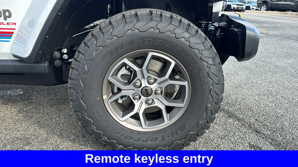 New 2027 Bright White Clearcoat Jeep Sport image 9