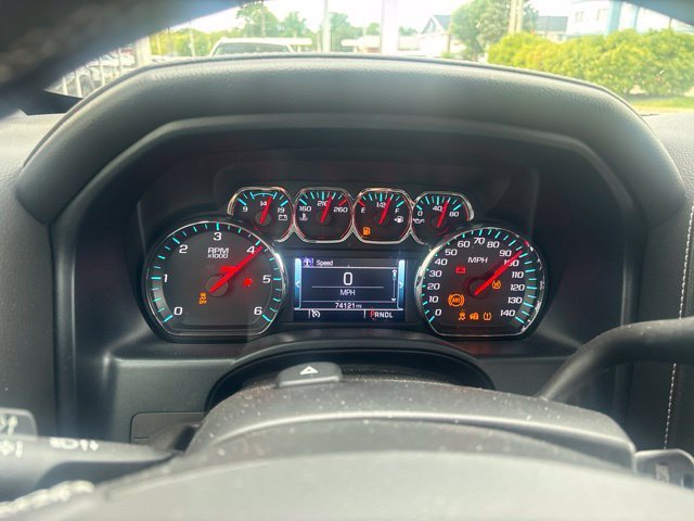 Used 2018 ONYX BLACK GMC SLT image 6