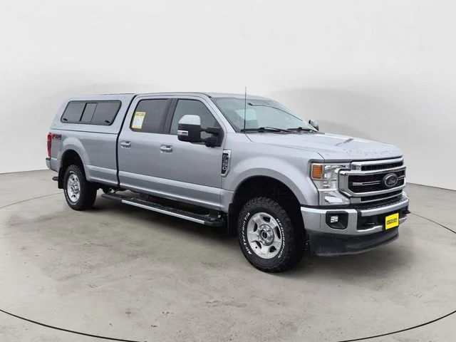 Used 2021 Silver Metallic Ford Lariat image 3
