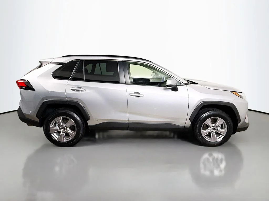 Used 2025 Silver Sky Metallic Toyota Hybrid XLE image 8