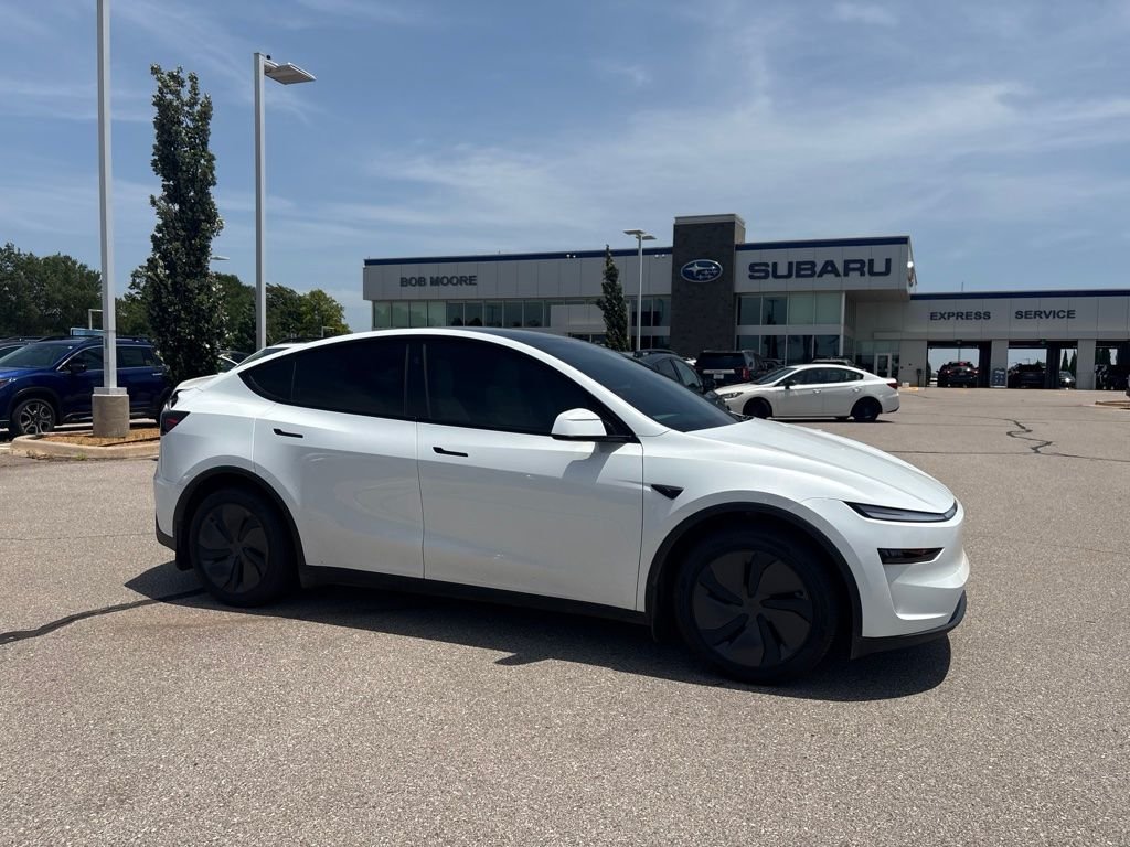 2026 Tesla Model Y Premium Rear Wheel Drive's photo