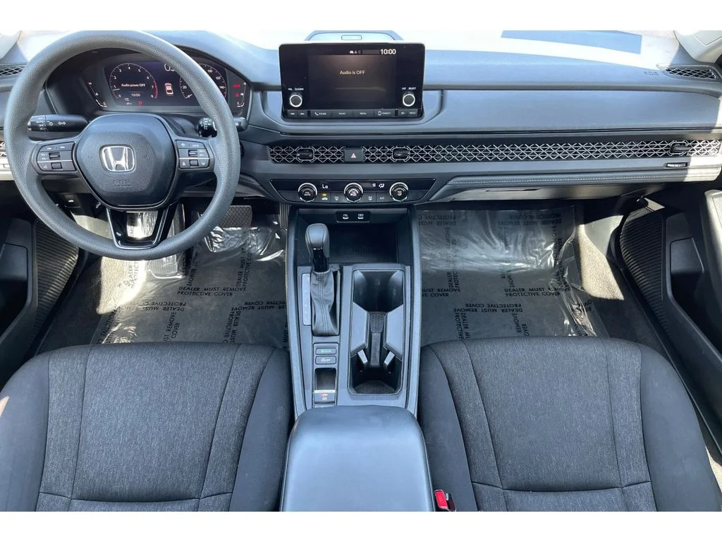 Used 2024 Platinum White Pearl Honda LX image 15