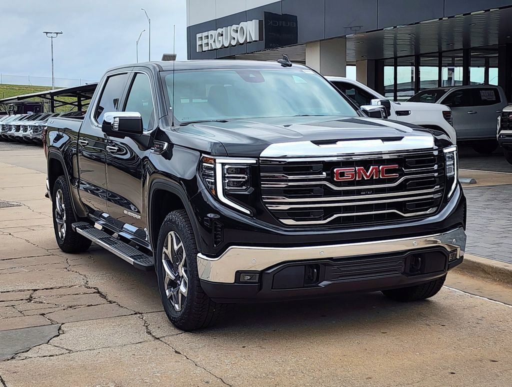 2026 GMC Sierra 1500 SLT - Photo 2