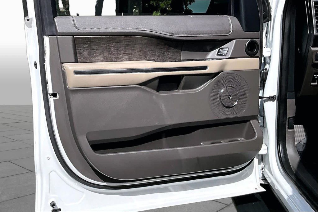 Used 2021 White Ford Limited image 26