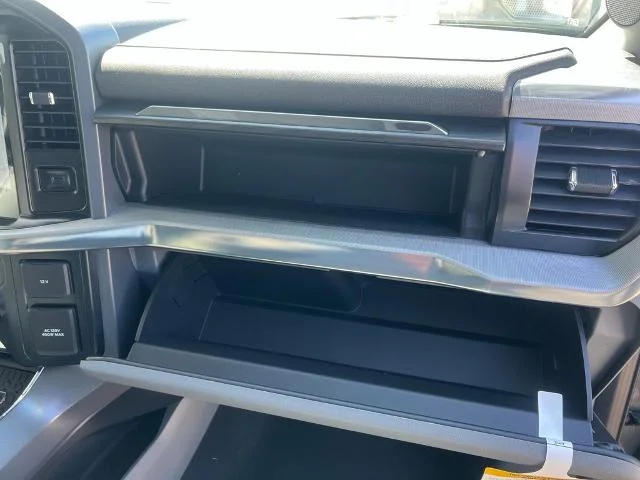 New 2026 Carbonized Gray Metallic Ford Lariat® image 59