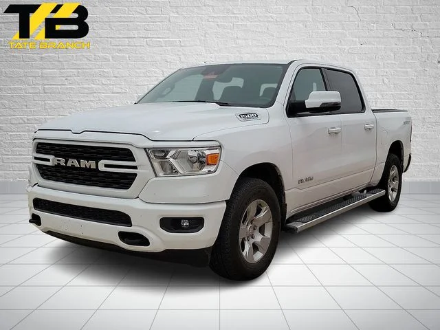 2023 RAM 1500 Big Horn/Lone Star 4x4 Crew Cab 5'7's photo