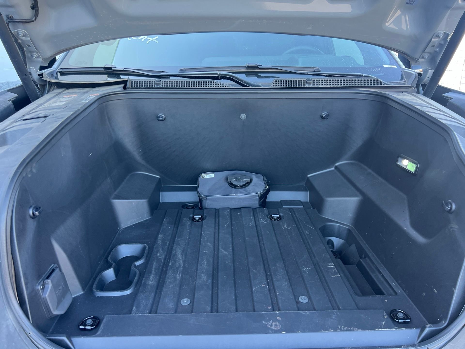 Used 2025 Gray Chevrolet RST image 19