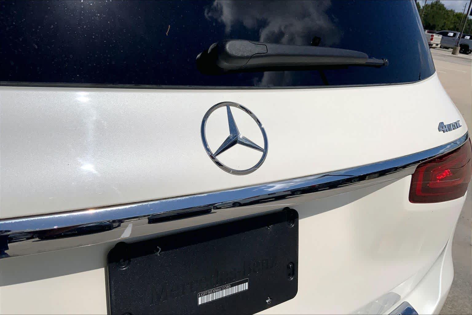 Used 2022 MANUFAKTUR Diamond White Bright Mercedes-Benz GLS 450 image 31