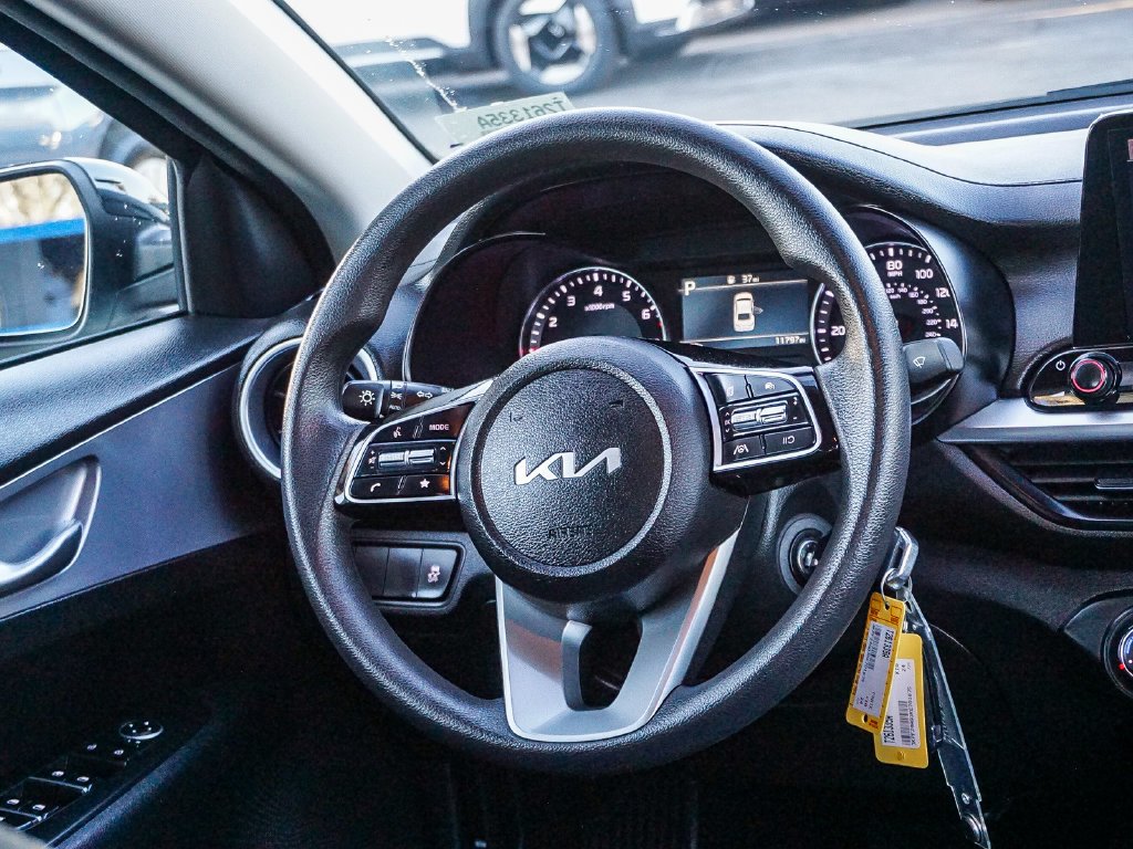Used 2024 Black Kia LXS image 17