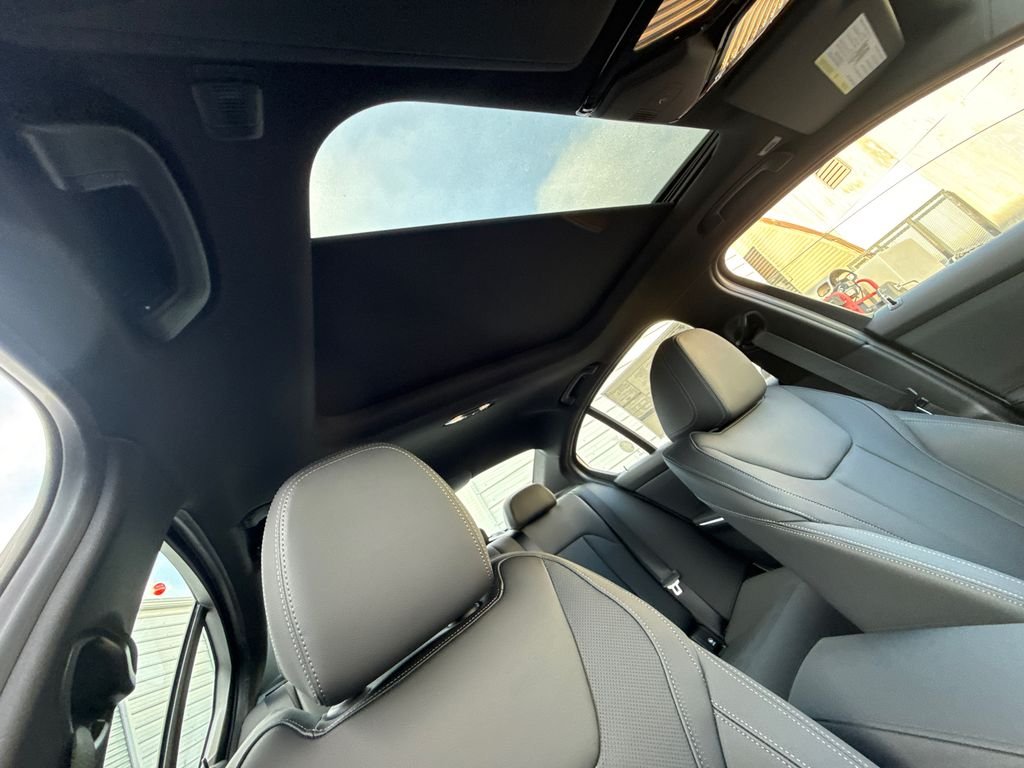 New 2026 Alpine White BMW 330i image 14