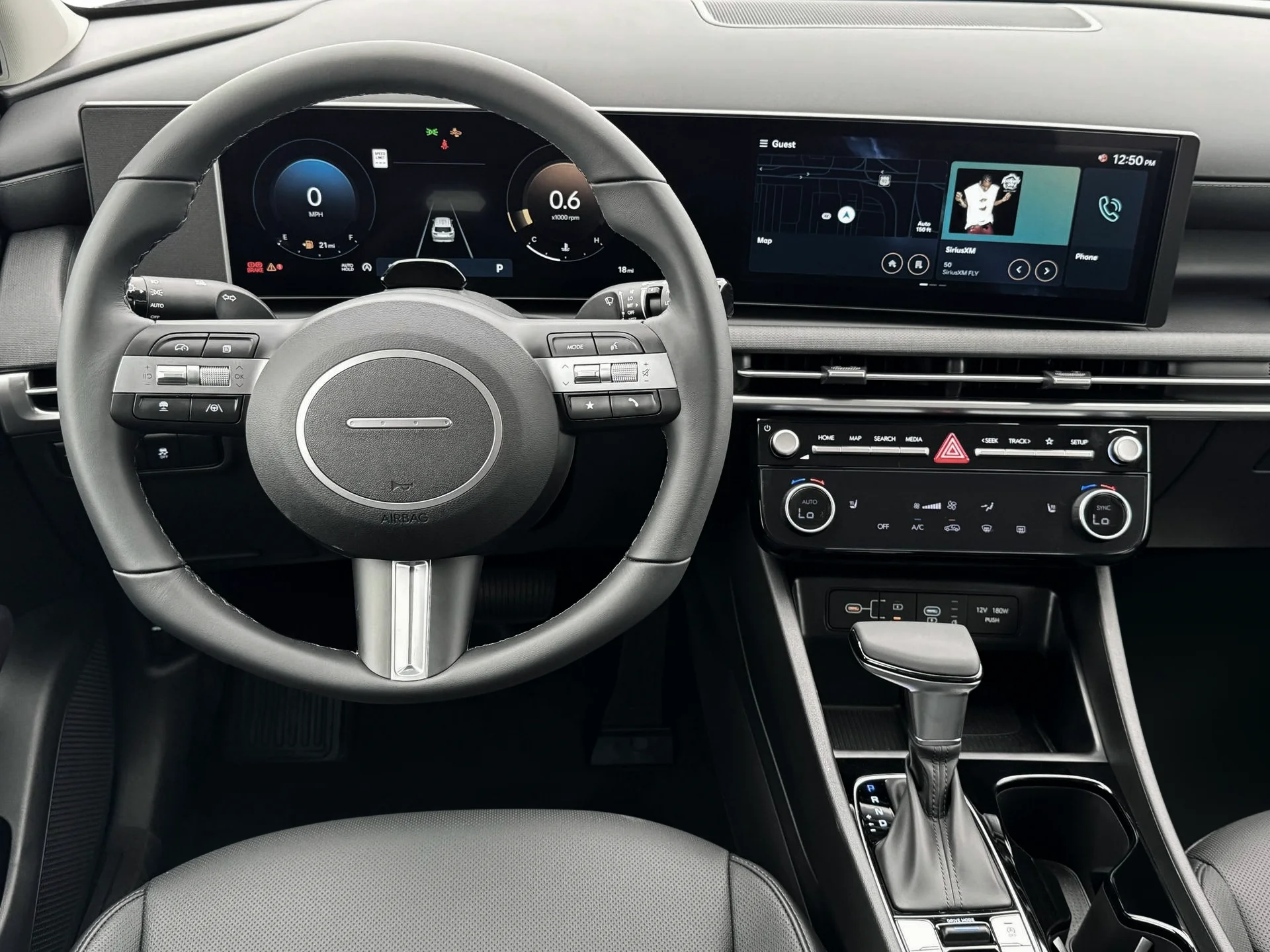2025 Hyundai Tucson SEL Convenience - Photo 17