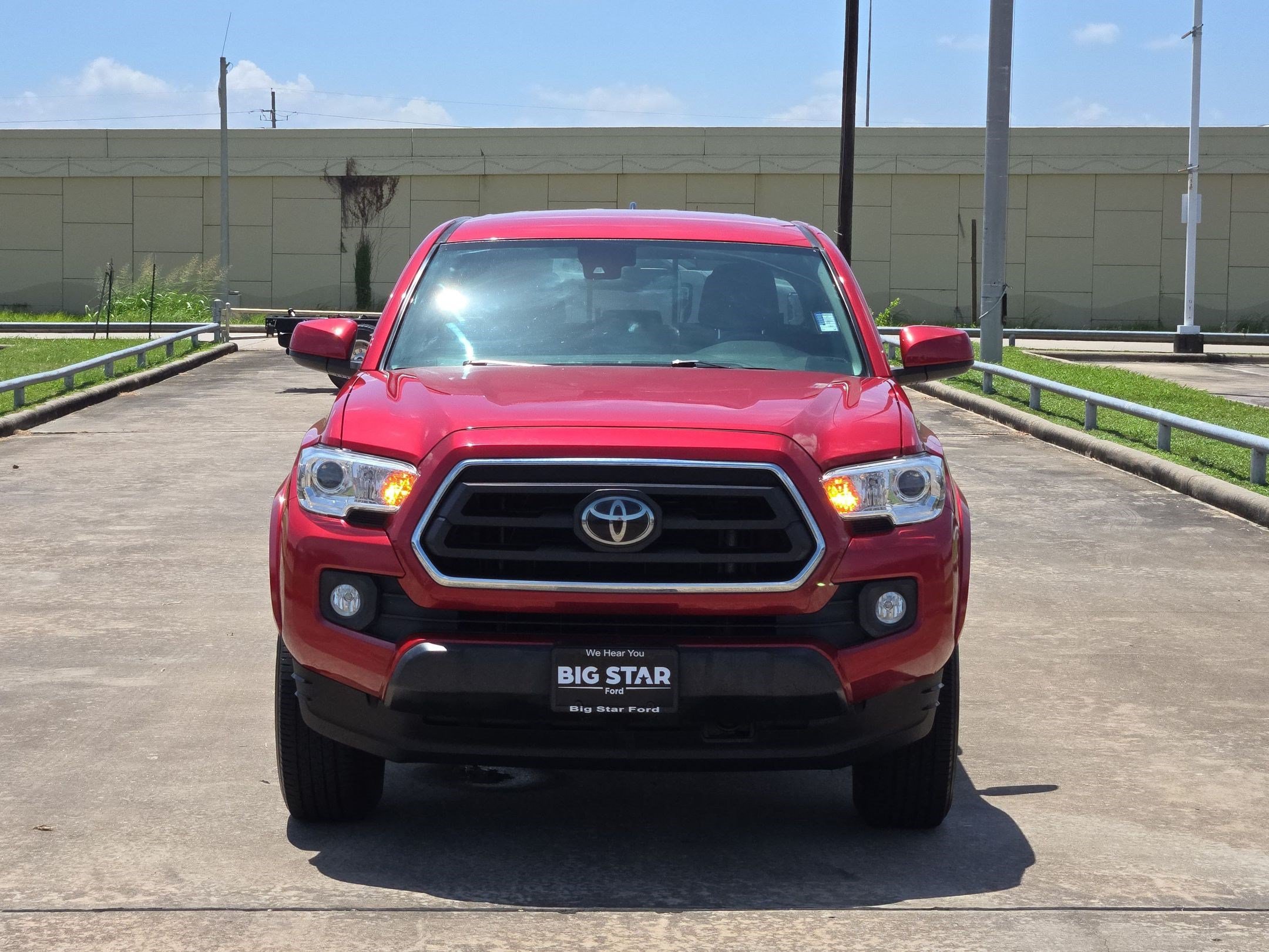 Used 2021 Barcelona Red Metallic Toyota SR5 image 8