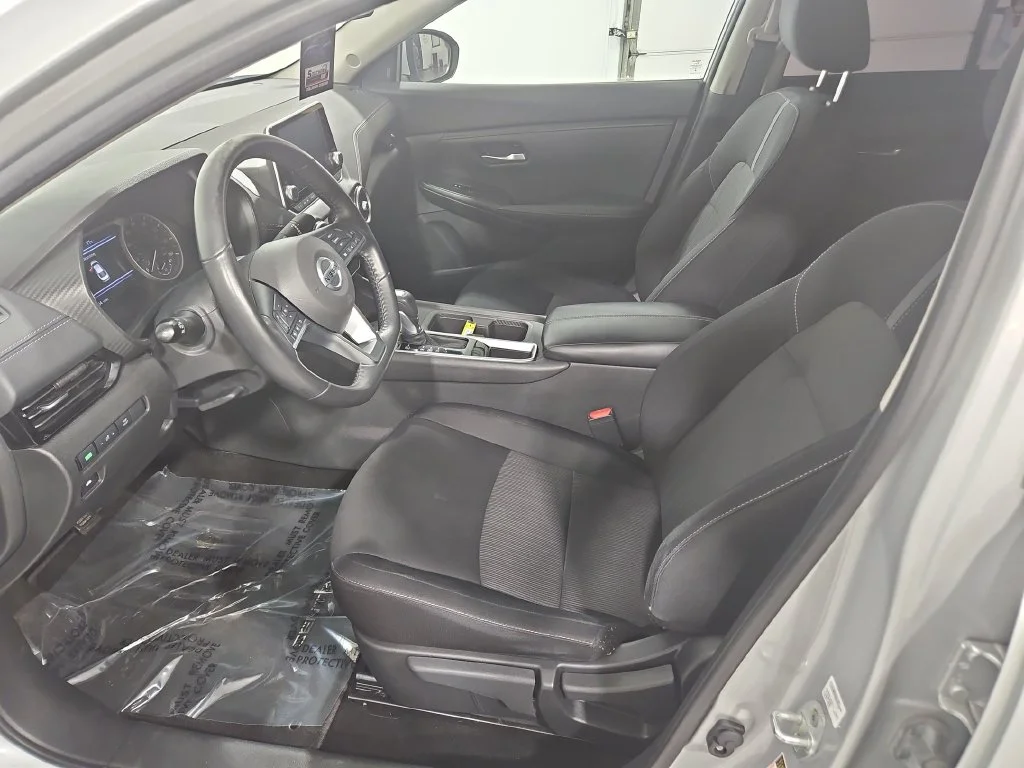 Used 2022 Silver Nissan SV image 10