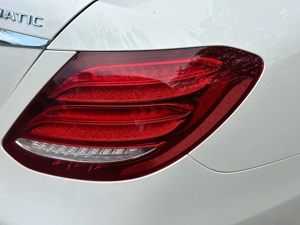 Used 2020 White Mercedes-Benz E 450 image 33