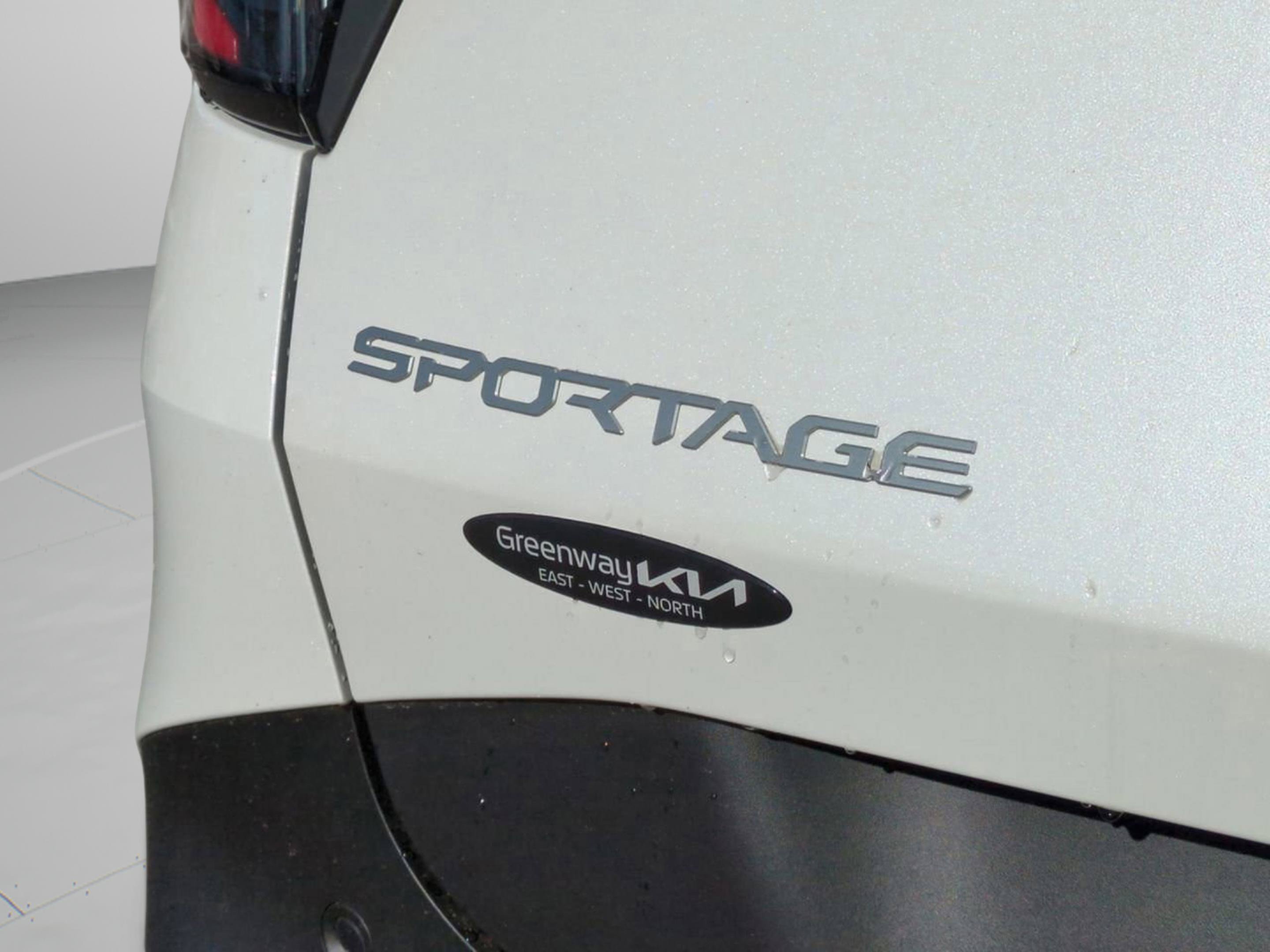 New 2026 Snow White Pearl Kia S image 13