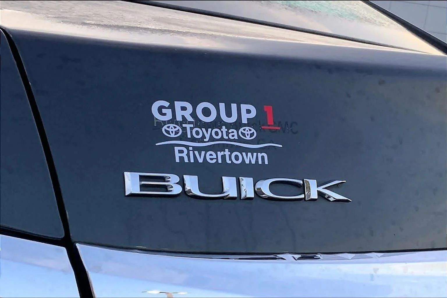 Used 2014 Smoky Gray Metallic Buick Leather image 28