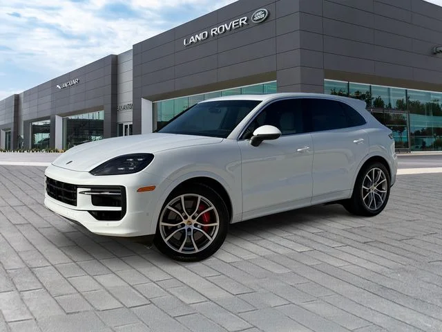 Used 2024  Porsche S image 1