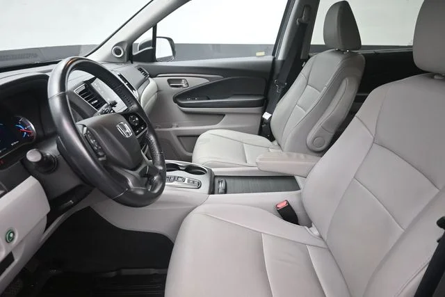 Used 2021 Gray Honda EX-L image 16