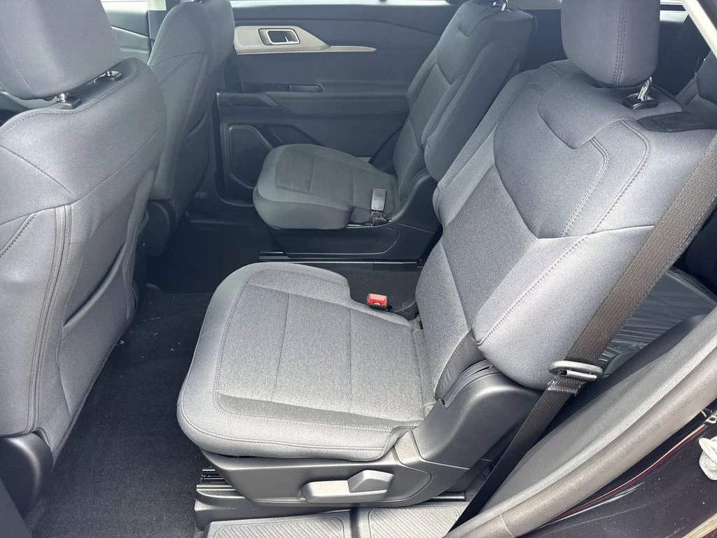 New 2026 Black Ford Active image 20