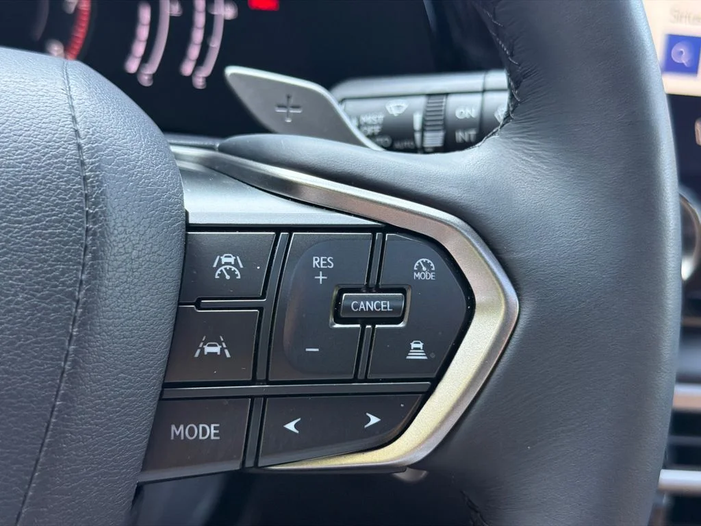 Used 2023 White Lexus 350 Premium image 26