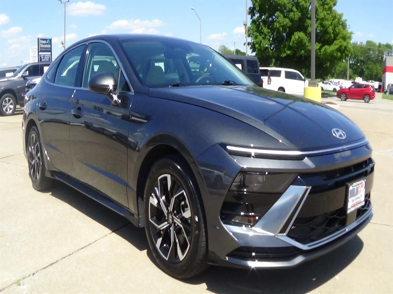 Used 2025 Portofino Gray Metallic (t2g) Hyundai SEL image 4