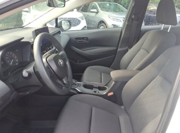 Used 2024 Ice Cap Toyota LE image 6