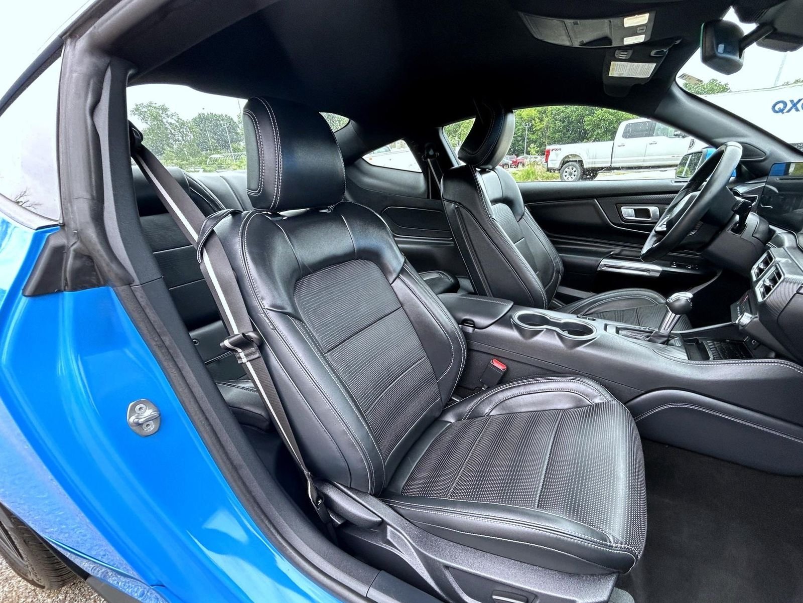 Used 2024 Blue Ford EcoBoost Premium image 15