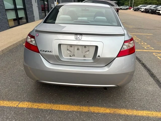 Used 2011 Silver Honda LX image 6