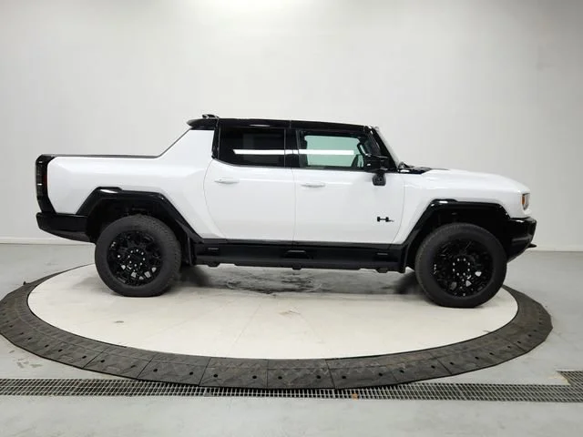 2026 GMC HUMMER EV 2X - Photo 8