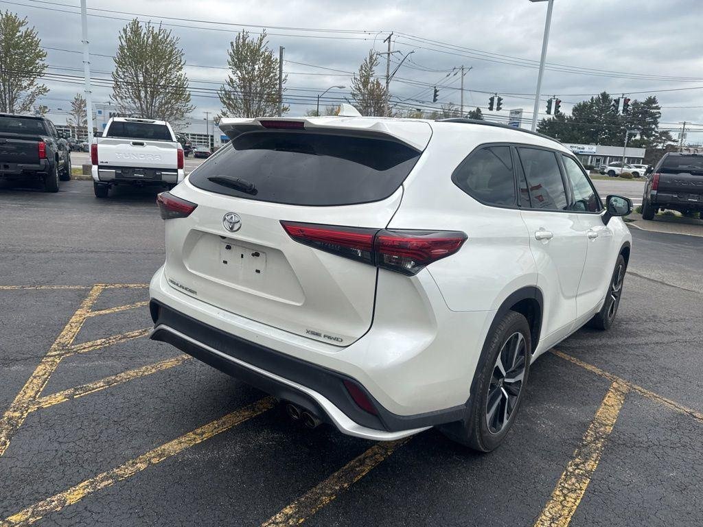 Used 2021 Blizzard Pearl Toyota XSE image 8