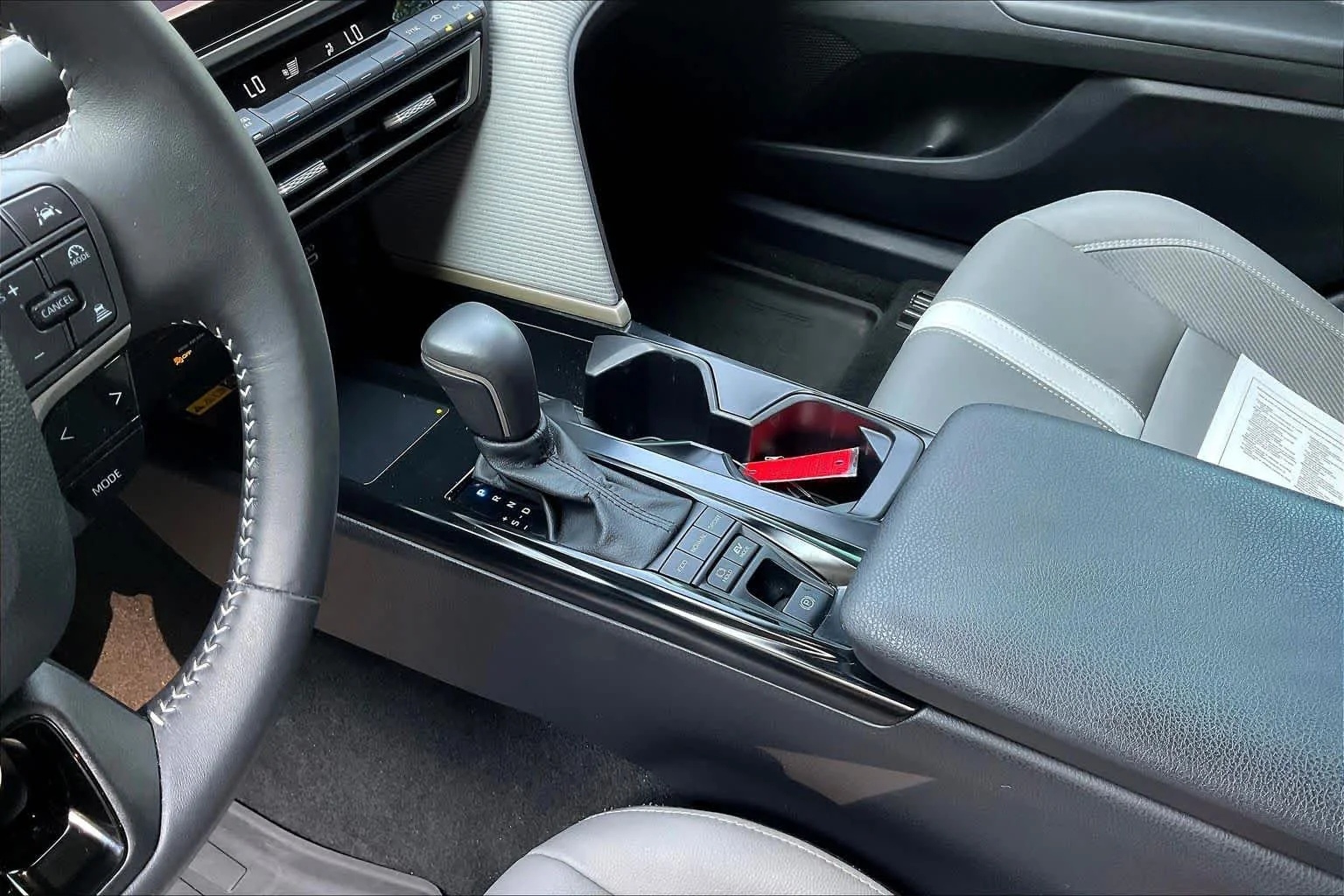 Used 2025 Midnight Black Metallic Toyota SE image 16