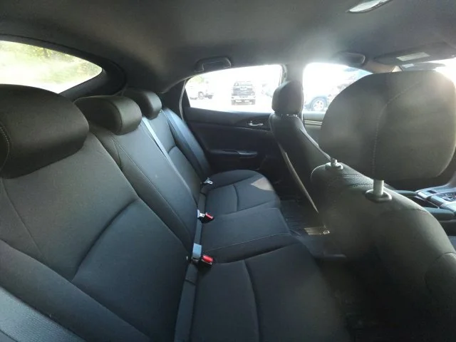 Used 2018  Honda LX image 12