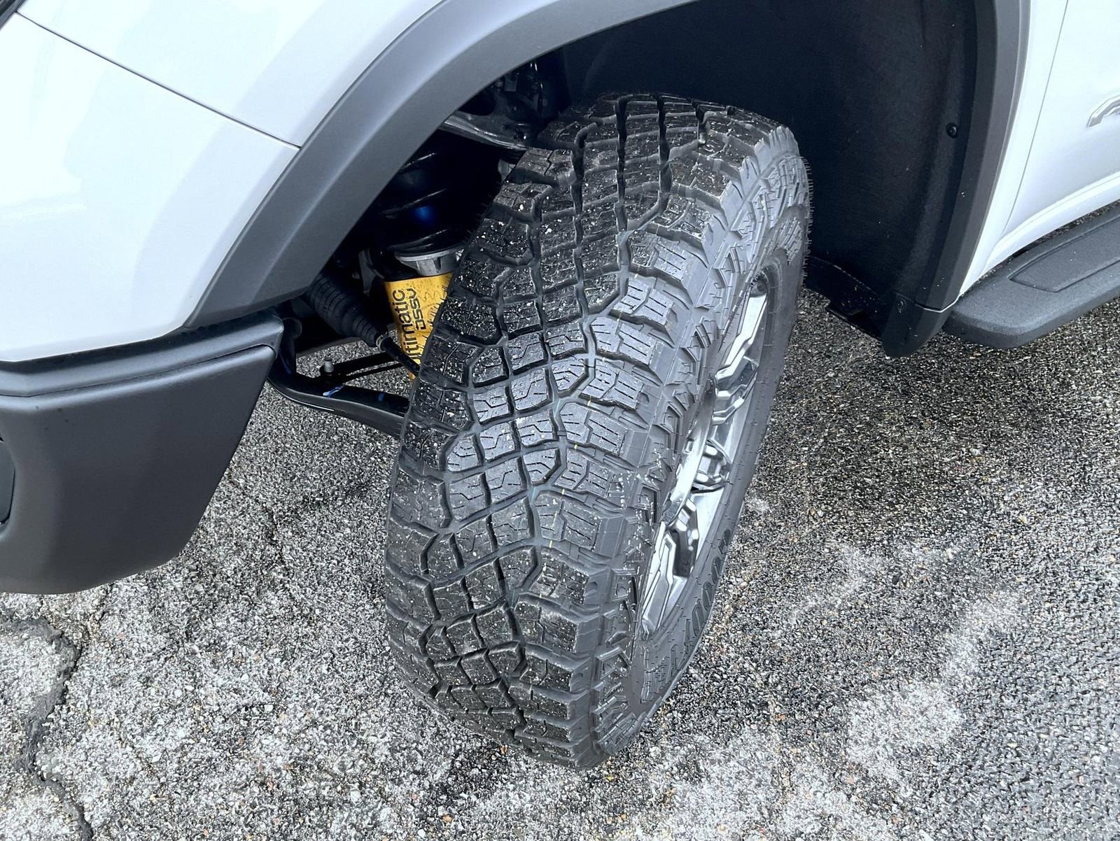2026 GMC Sierra 1500 AT4X - Photo 24