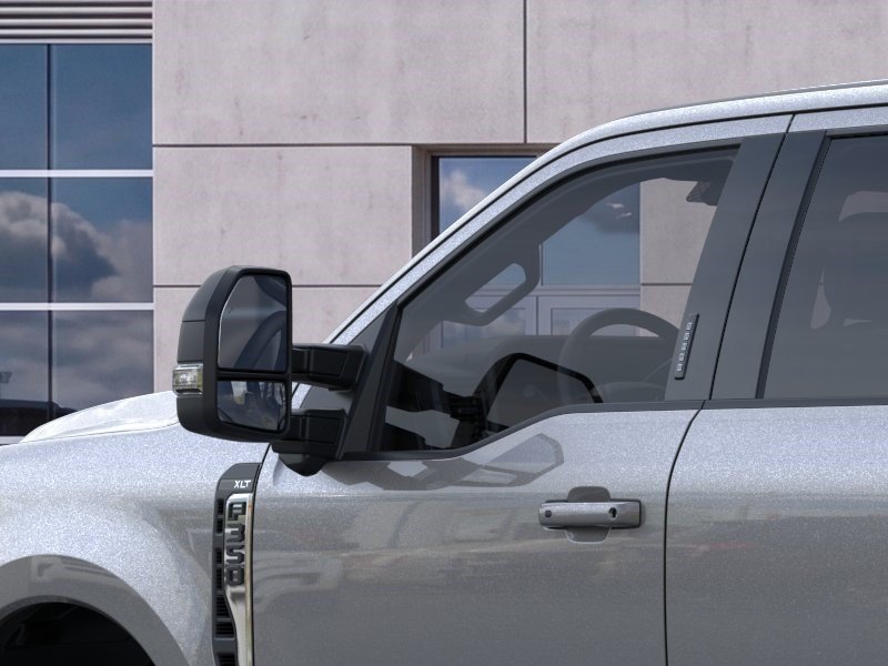 New 2026 Carbonized Gray Metallic Ford XLT image 21