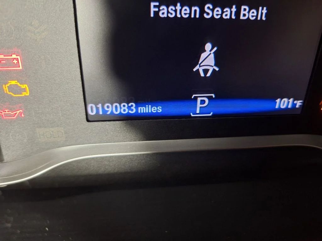 Certified Used 2023 Lunar Silver Metallic Honda AWD RTL image 21